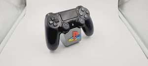 Soporte stand expositor mando Sony PS4. Envíos a todo el mundo - Bild 1 von 4