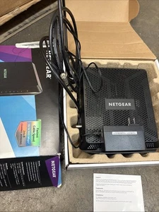 NETGEAR Nighthawk C7000v2 AC1900 Wi-Fi Cable Modem Router Combo - Picture 1 of 2