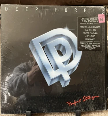 DEEP PURPLE - Perfect Strangers LP  Original 1984 Hype Sticker in SHRINK  VG+/EX - Image 1 of 4