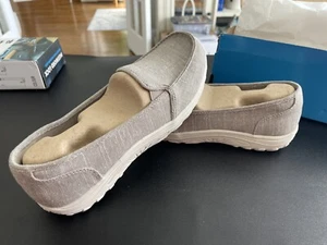 Skechers Reggae Fest-Manzanita Damen-Loafer flach Größe 9,5 taupe - Bild 1 von 9