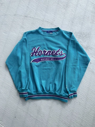 Vintage 90s Charlotte Hornets Starter Sweater Size XL Cover