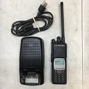 MOTOROLA XTS5000 III VHF 136-174mhz P25 DIGITAL RADIO H18KEH9PW7AN with FPP - Picture 1 of 10