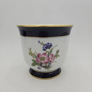 Vintage KAISER West German Floral Design Planter w/ Gold Trim - Picture 1 of 17