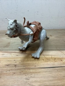 Vintage '79 Star Wars Tauntaun Hoth Creature Kenner Closed Belly w Saddle BA6 - Picture 1 of 15