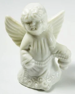 White Ceramic Angel 2.5" tall - Picture 1 of 3