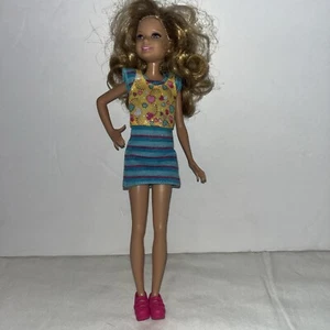 Barbie's Little Sister Stacie Teen 2010 Dressed Doll 9" - Picture 1 of 3