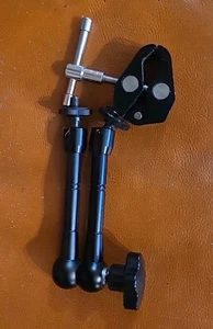 Abrazadera SmallRig con rosca de 1/4" y 3/8" y brazo mágico ajustable de 9,8 pulgadas - Imagen 1 de 6