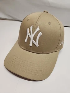 New York Yankees MLB Khaki Adjustable Buckle Cap By NYC Caps - Picture 1 of 11