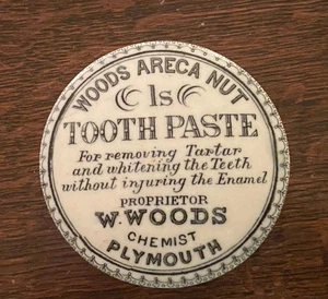 PASTA DE DIENTES ARECA MADERA ANTIGUA CONTENEDOR DE VIDRIO DE LECHE VICTORIANA - Imagen 1 de 3