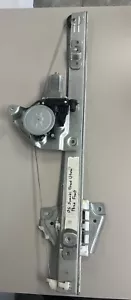 2006 SUZUKI XL7 GRAND VITARA 2.7 Passenger Front window regulator with motor - Picture 1 of 5