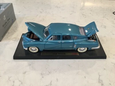 Firma stradale 1:18 1948 Tucker - Immagine 1 di 4