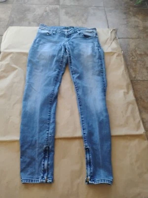Women's Nice Jeans Guess Brand Size 29, Not Plus Sized. - Image 1 of 2
