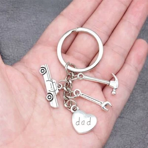 10 juegos de llaveros de plata tibetana dijes papá coche mazo LUCKY X10073 - Imagen 1 de 3