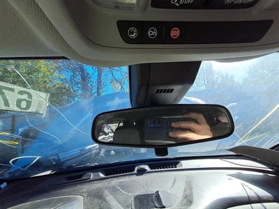 二手前中心内部后视镜适合:2020 雪佛兰 Equinox Front C — 第 1/4 张图片