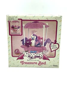 1987# Tonka baby Keypers Nrfb Treasure Bed Playset# NIB EK - Foto 1 di 3