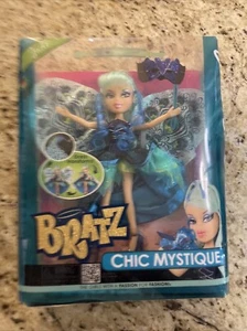 Bratz Doll Chic Mystique JADE  Peacock NIB. - Picture 1 of 5