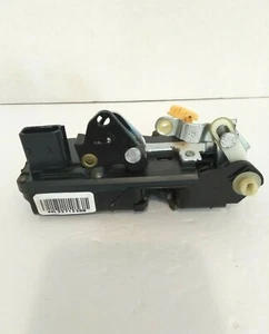 SATURN VUE 2002 2005 back passanger Side RR/LH Power Door Latch/Lock Actuator - Picture 1 of 5