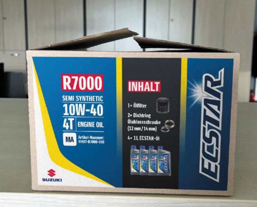 Suzuki Ecstar OEM Oil Change Kit Half Synthetic- R7000 - Image 1 of 1
