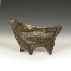 VINTAGE JAPANESE CAST IRON SCULPTURE COW DECORATIVE FINE ART JAPAN 20TH C. - Picture 1 of 6