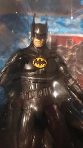 DC Comics McFarlane The Flash Movie Batman Figurine Michael Keaton 💯% Neuve - Photo 1/8