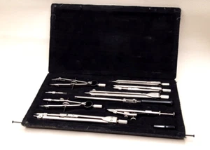 Drawing set KB-L, manufactured by the Ready-work plant in Moscow 50s - Picture 1 of 15