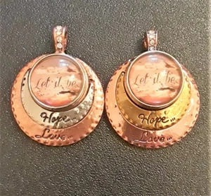 NEU HOPE-LOVE 2 FARBEN SILBER oder GOLD Druckknopf Halskette/3 Druckknöpfe funktioniert mit Ingwer Druckknöpfen  - Bild 1 von 8