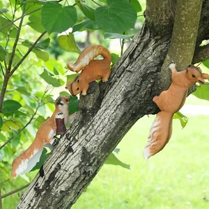 Handcrafted Resin Squirrel Figurine on Pinecone Woodland Animals Squirrel - Picture 1 of 6