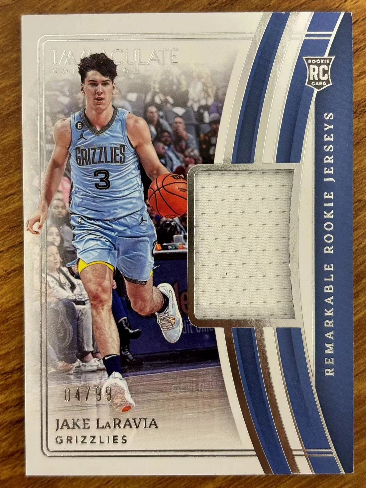 22-23 Panini Immaculate Jake LaRavia Remarkable Rookie Jerseys 04/99 CTF