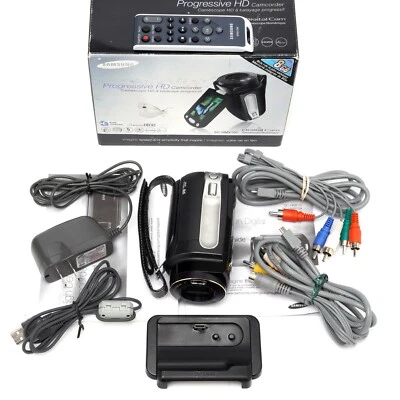 Samsung SC-HMX10C Camcorder - READ - Image 1 of 4