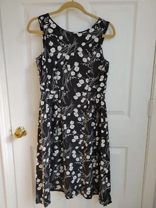 Garnet Hill Dress Womens 4 Black White Floral 100% Silk A Line Sleeveless - Picture 1 of 7