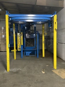 Bronco Sand Blasting Hanging Spinner Machine Blast  Shot Blast 1-3 Station  - Picture 1 of 8