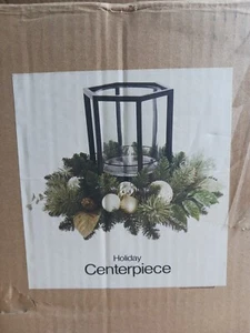 Holiday Artificial Centerpiece Christmas Gold & Silver - Picture 1 of 15