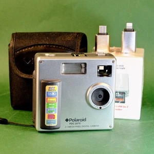 Cámara digital Polaroid PDC 2070 2,1 MP plateada probada perfecto estado y extras - Imagen 1 de 8