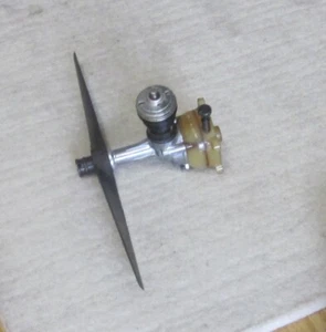 COX Space Bug Jr. 049 de aprox 1955 modelo motor 0,8 ccm - Imagen 1 de 4