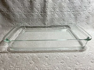 Retro PYREX Clear LARGE Oblong Baking Utility Lasagna-Dish 3-QT 233-N - Picture 1 of 12