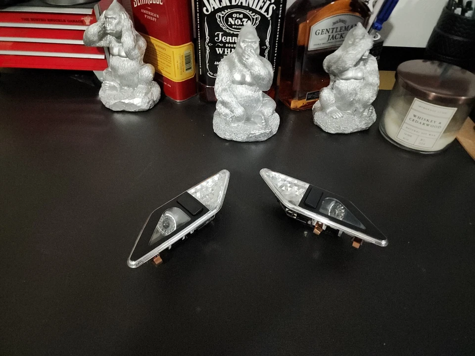 Par de luces de lectura interiores traseras derechas BMW E46 M3 2001-2006 Foto 1 de 1