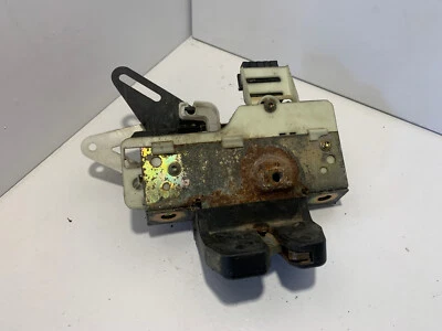 Volvo V70 2002 bloqueo de puerta trasera 6030 Foto 1 de 4