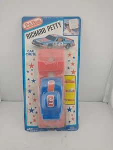 Vintage 1984 Richard Petty NASCAR Pit Row Car Chute #43 JA-RU #1160 New In Box - Picture 1 of 5