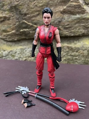 Figura de acción completa ninja femenina GI Joe Classified Jinx Kim Arashikage 6" Foto 1 de 2