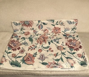 Mt. Vernon Designer Series Jacobean Floral Fabric Remnant Piece Teflon 3.5yds - Picture 1 of 6