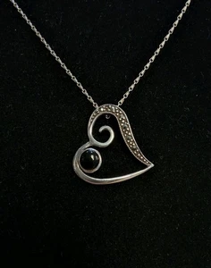 Sterling Silver Heart Pendant On A 20 Inch Necklace - Picture 1 of 4