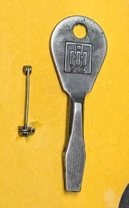 Vintage International Harvester Flathead PROTO Key Chain Screwdriver USA RARE - Picture 1 of 4