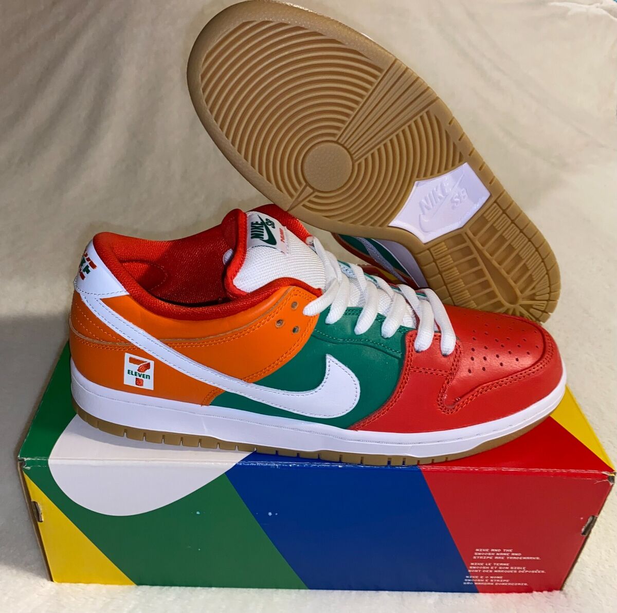 Nike 7-Eleven x Dunk SB Low Orange for Sale - Authenticity Nike 7-Eleven x Dunk SB Low Orange for Sale - Authenticity