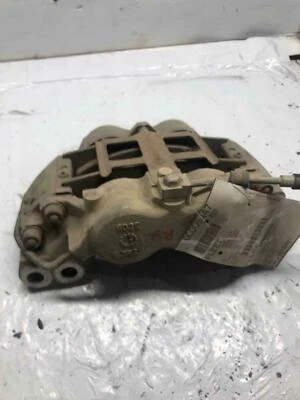 PINZA DE FRENO DELANTERA R/H CHEVY GM KODIAK C4500 C5500 2003-2008 2X4 LADO DEL PASAJERO Foto 1 de 4