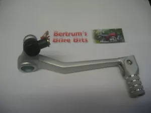GSXR 600 750 1000 SV650 RF 900 TL 1000 GSF 1200 PALANCA DE CAMBIOS RESORTE PLEGABLE PARTE TRASERA - Imagen 1 de 1