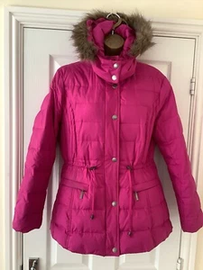 PER UNA JACKET PARKA QUILTED FUSHIA FEATHER DOWN HOOD FAUX FUR TRIM SZ 12/14 VGC - Picture 1 of 12
