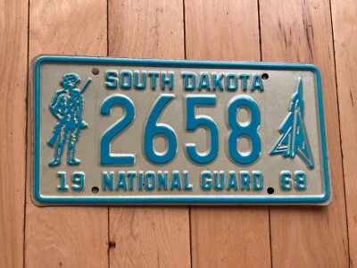 Placa de licença 1968 da Guarda Nacional de Dakota do Sul - Imagem 1 de 4
