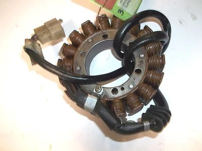ESTATOR HONDA VF750S VF7500S VF1100C SABLE MAGNA VF 750 VF 700 1100 31120-MB0-415 Foto 1 de 4