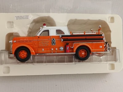 SEAGRAVE Wilkes-Barre Township PA - 70th Anniversary Pumper - 1:50 Corgi US50507 - Bild 1 von 3
