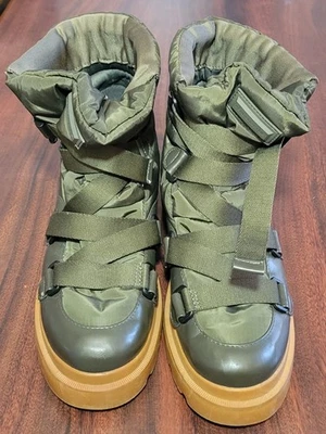 Женские боевые ботинки Kendall+Kylie размер 10 с пряжкой Riley армейские зеленые - Изображение 1 из 4